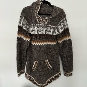 Peruvian Alpaca Wool Hooded Sweater